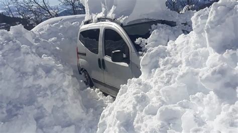 Son 20 yılın kar rekoru da kırıldı! Artvin'in Şavşat ilçesinde kar esareti yaşanıyor